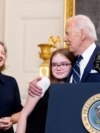 Президент США поздравил с днем рождения дочь освобожденной во время обмена журналистки Радио Свобода Алсу Курмашевой