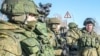 РБК: в Ливию переброшены российские военные, в том числе элитные десантные подразделения