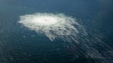Утечка газа из газопровода "Северный поток-2, фото сделано с датского военного самолета F-16 у острова Борнгольма. Дания, 27 сентября 2022 года