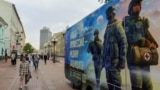 "Депортация или армия". Как кыргызстанцы попадают в российскую армию, а затем на фронт в Украине